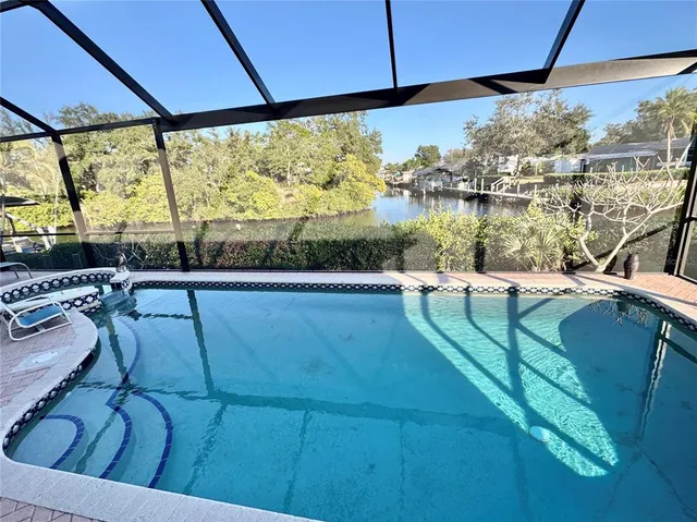 $899,000 | 111 41st Street Northeast, Bradenton, FL 34208