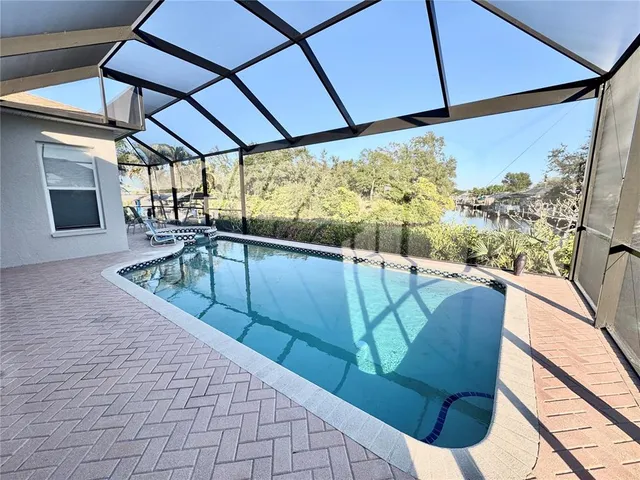 $899,000 | 111 41st Street Northeast, Bradenton, FL 34208