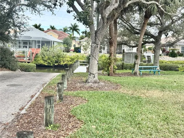 $899,000 | 111 41st Street Northeast, Bradenton, FL 34208