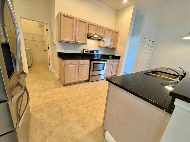 $899,000 | 111 41st Street Northeast, Bradenton, FL 34208