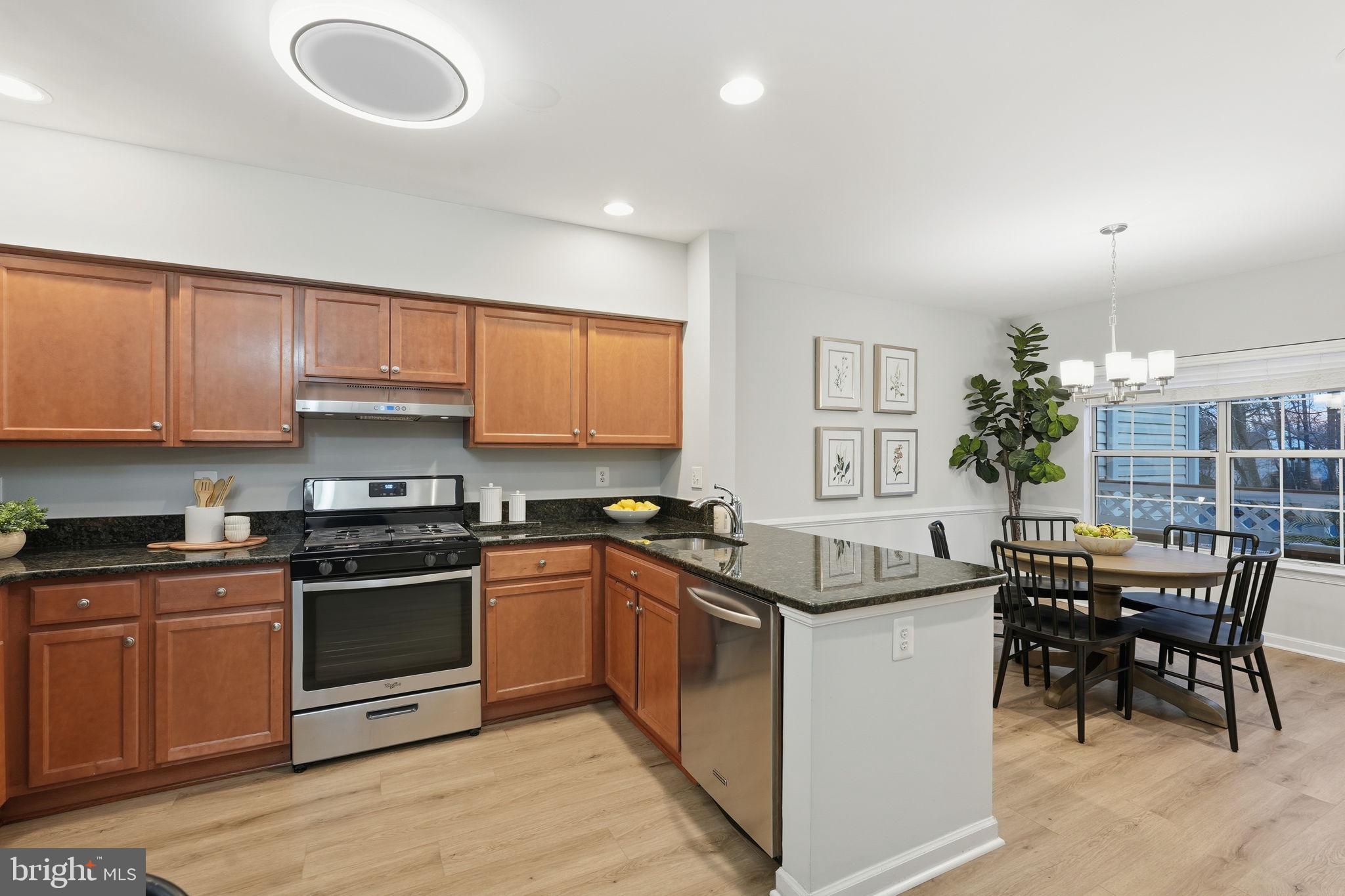 5134 Castle Harbor Way, Unit 62 Centreville, VA 20120 - Photo 12 of 32