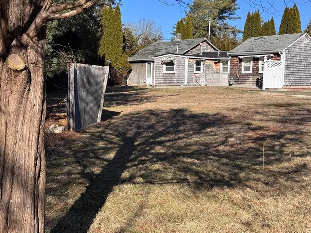 $469,900 | 1371 Drift Road, Westport, MA 02790