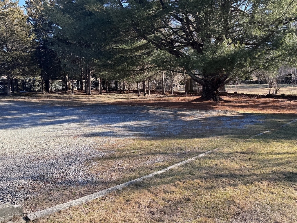 1371 Drift Road Westport, MA 02790 - Photo 25 of 36