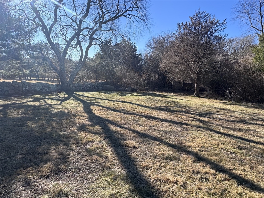 1371 Drift Road Westport, MA 02790 - Photo 29 of 36