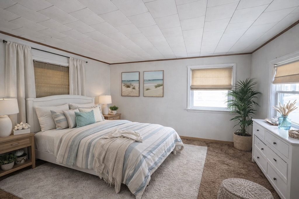 1371 Drift Road Westport, MA 02790 - Photo 5 of 36