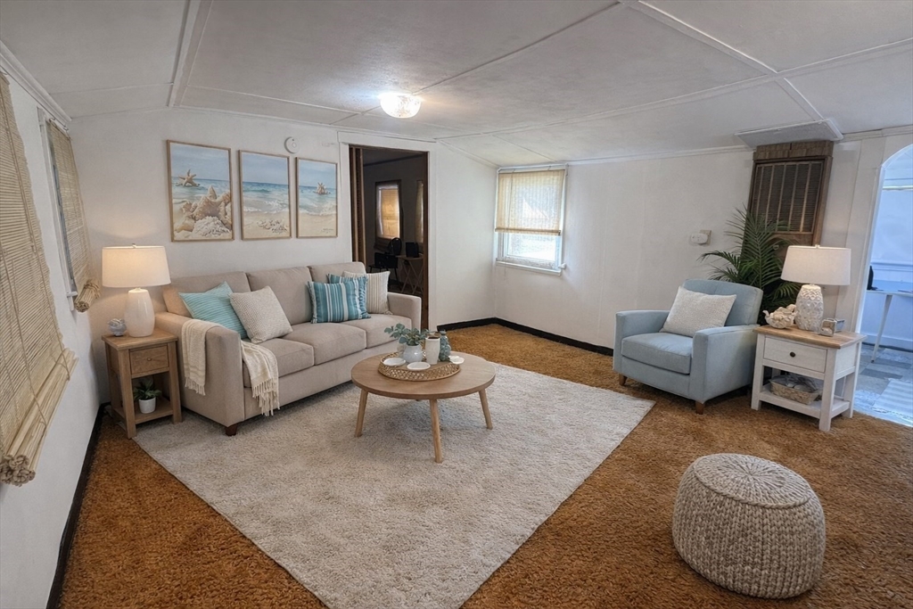 1371 Drift Road Westport, MA 02790 - Photo 8 of 36