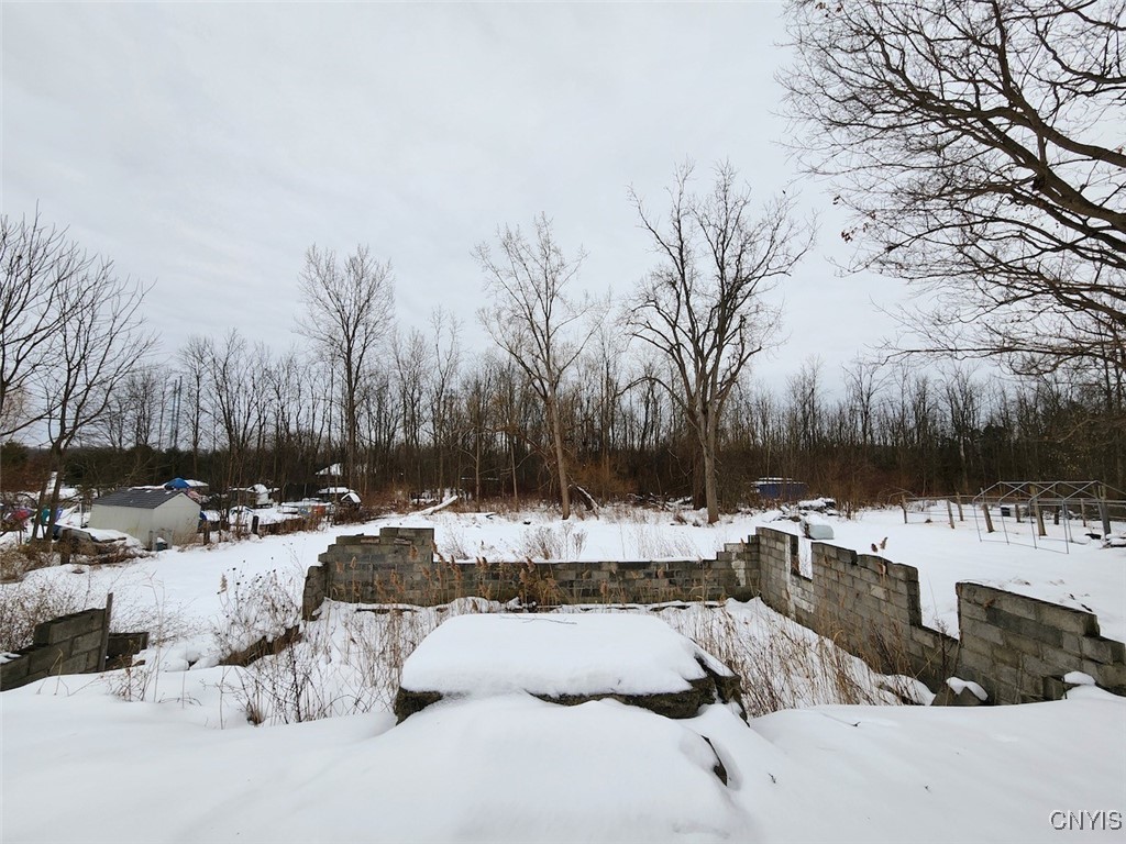 2102 Warners Road Van Buren, NY 13164 - Photo 3 of 7