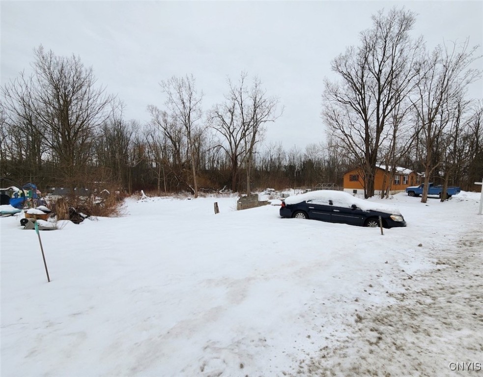 2102 Warners Road Van Buren, NY 13164 - Photo 4 of 7