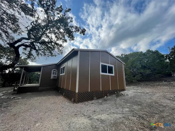 $1,250 | 541 Buck Trail, Unit C, Canyon Lake, TX 78133