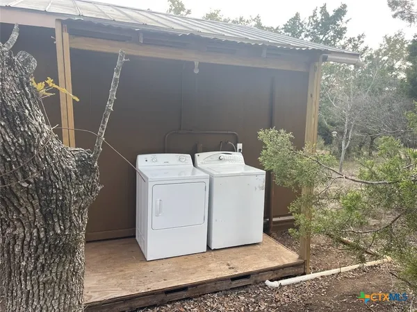 $1,250 | 541 Buck Trail, Unit C, Canyon Lake, TX 78133