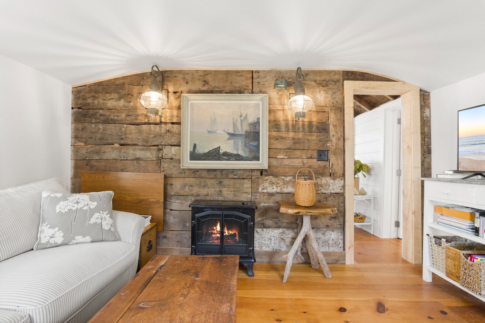 5 Bank Street Nantucket, MA 02554 - Photo 10 of 17 Gallery Image 10