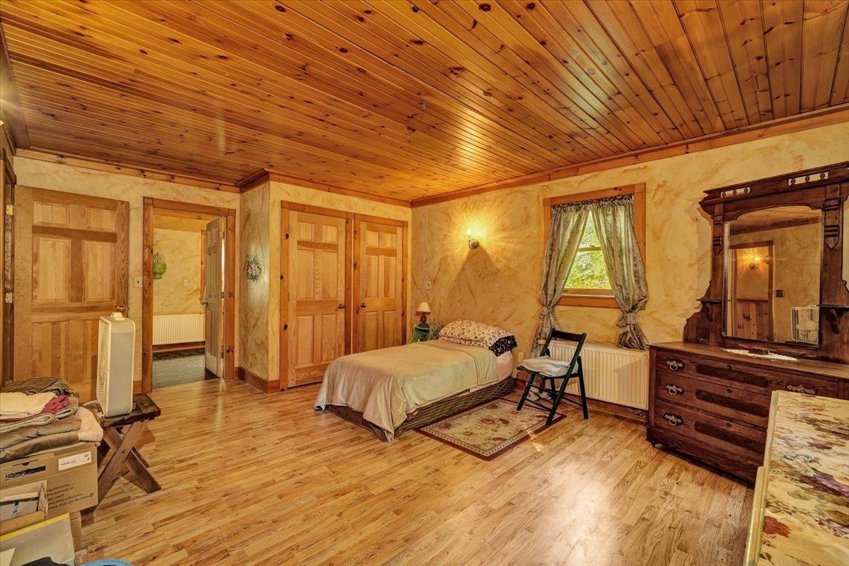 33 Repa Road Underhill, VT 05489 - Photo 16 of 42