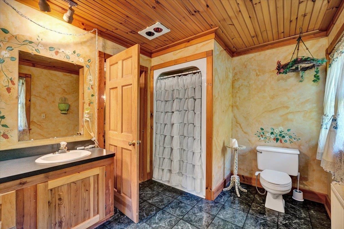 33 Repa Road Underhill, VT 05489 - Photo 20 of 42