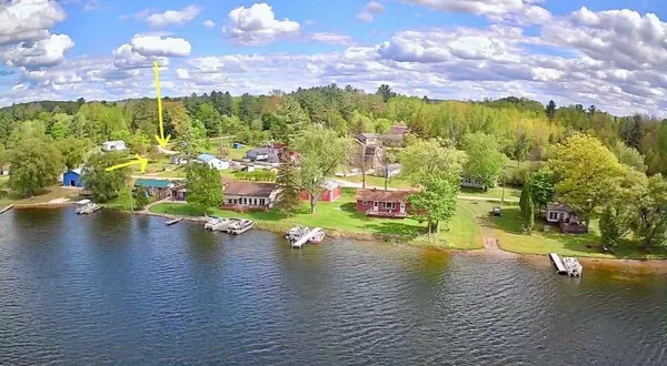 $99,900 | 9388 Lake Drive, Evart, MI 49631
