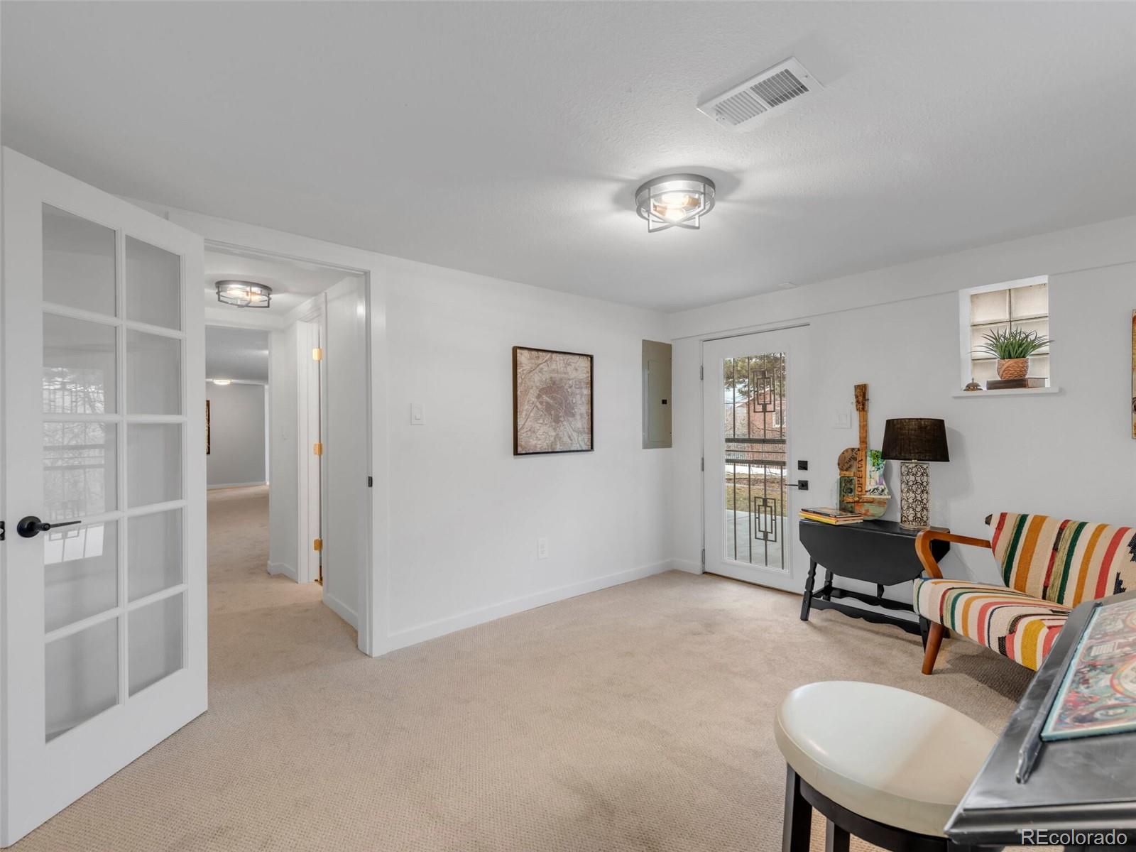 1345 Overhill Road Golden, CO 80401 - Photo 25 of 40 a living room with furniture