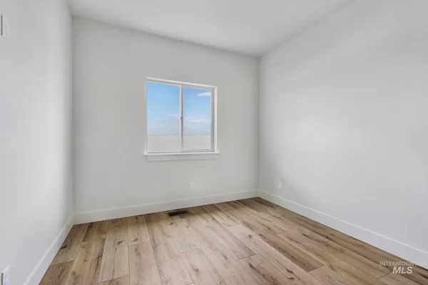 $369,900 | 1320 East 20th, Jerome, ID 83338