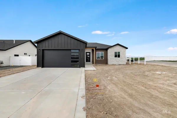 $369,900 | 1320 East 20th, Jerome, ID 83338