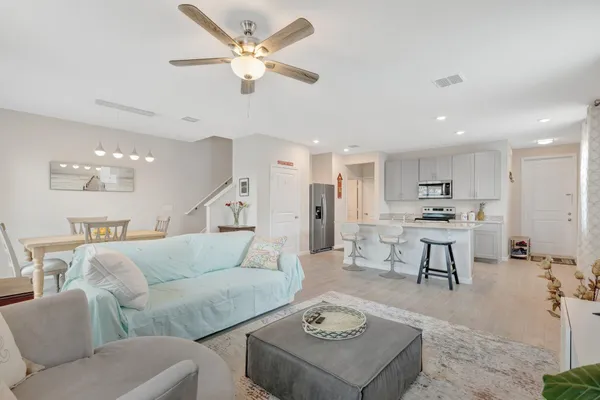 $435,000 | 2401 Southeast Tarvest Way, Stuart, FL 34997