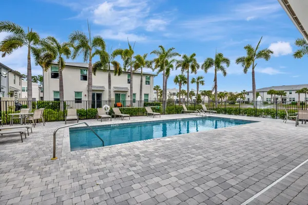 $435,000 | 2401 Southeast Tarvest Way, Stuart, FL 34997