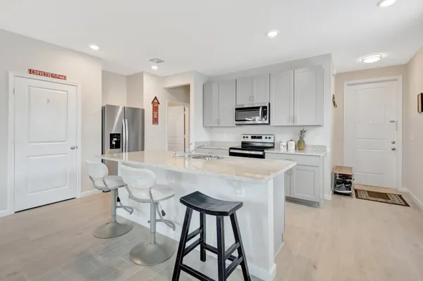 $435,000 | 2401 Southeast Tarvest Way, Stuart, FL 34997