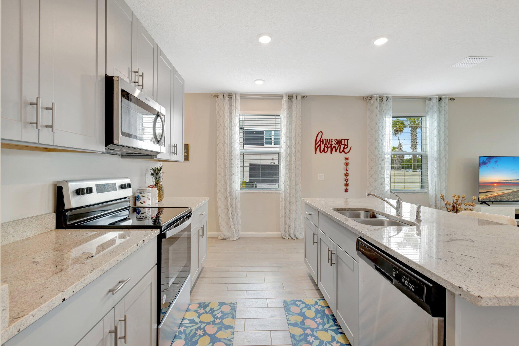 2401 Southeast Tarvest Way Stuart, FL 34997 - Photo 10 of 47 9-web-or-mls-5P1A3996