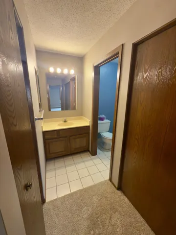 $142,100 | 10441 Greenbrier Road, Unit 303, Minnetonka, MN 55305
