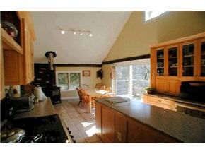 89 High Street Exeter, NH 03833 - Photo 6 of 9