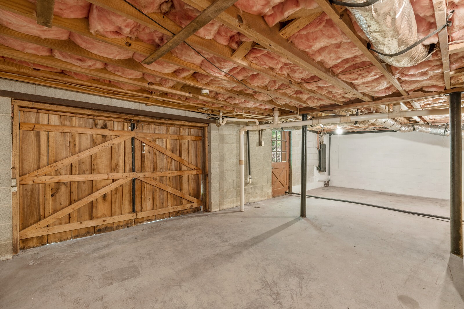 1055 Sensing Road Charlotte, TN 37036 - Photo 31 of 45 Gallery Image 31