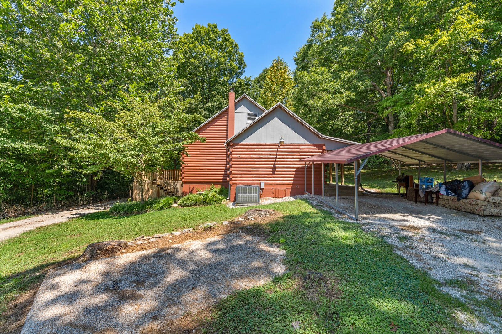 1055 Sensing Road Charlotte, TN 37036 - Photo 40 of 45 Gallery Image 40