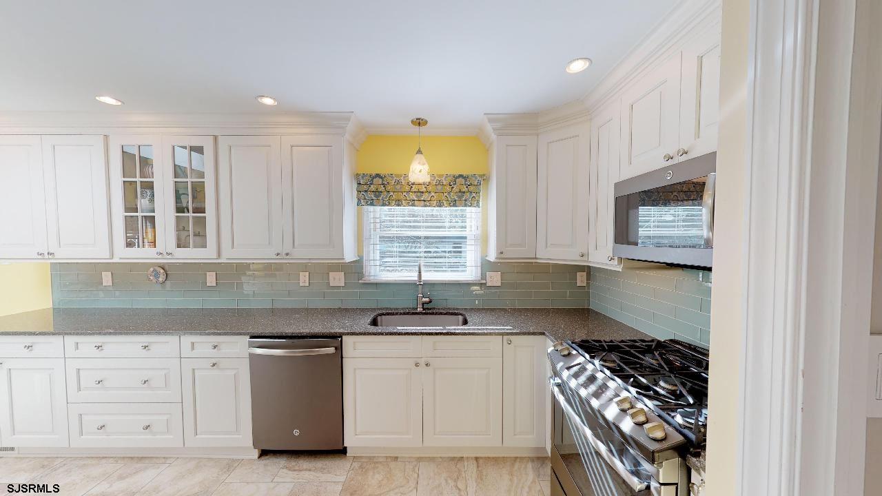 27 Osborne Road Somers Point, NJ 08244 - Photo 11 of 22