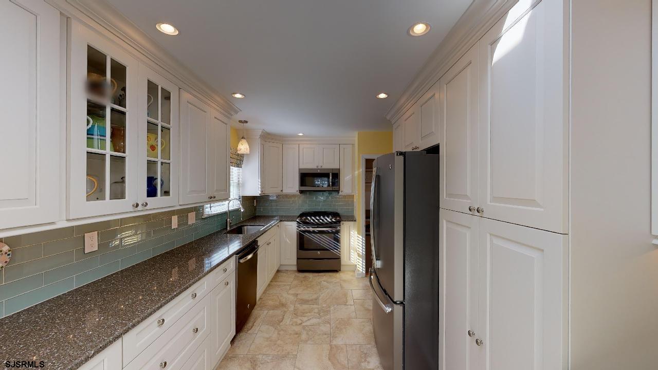 27 Osborne Road Somers Point, NJ 08244 - Photo 9 of 22