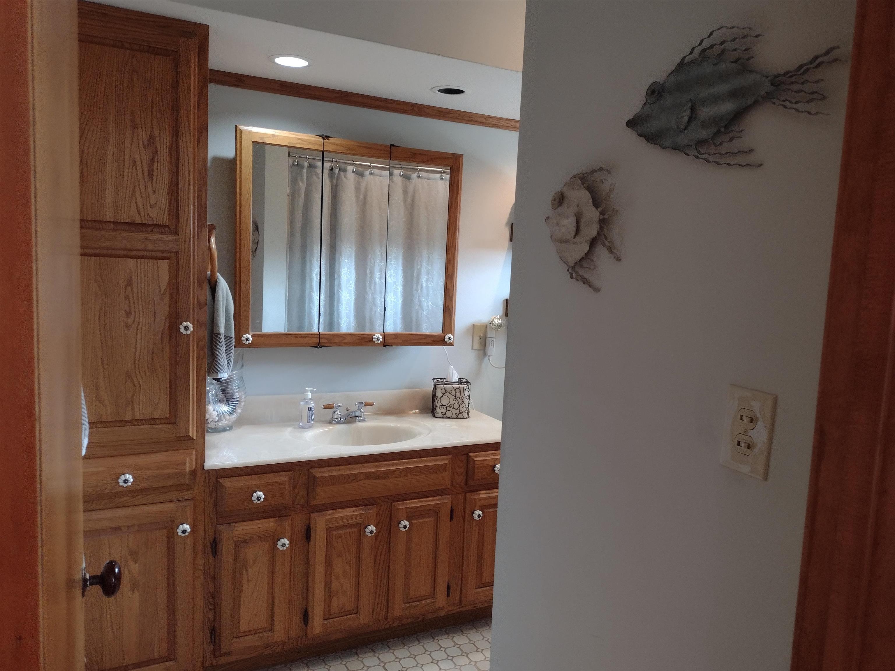 14 Perry Lane Rutland, VT 05701 - Photo 9 of 22
