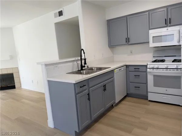$1,500 | 3125 Casey Drive, Unit 103, Las Vegas, NV 89120