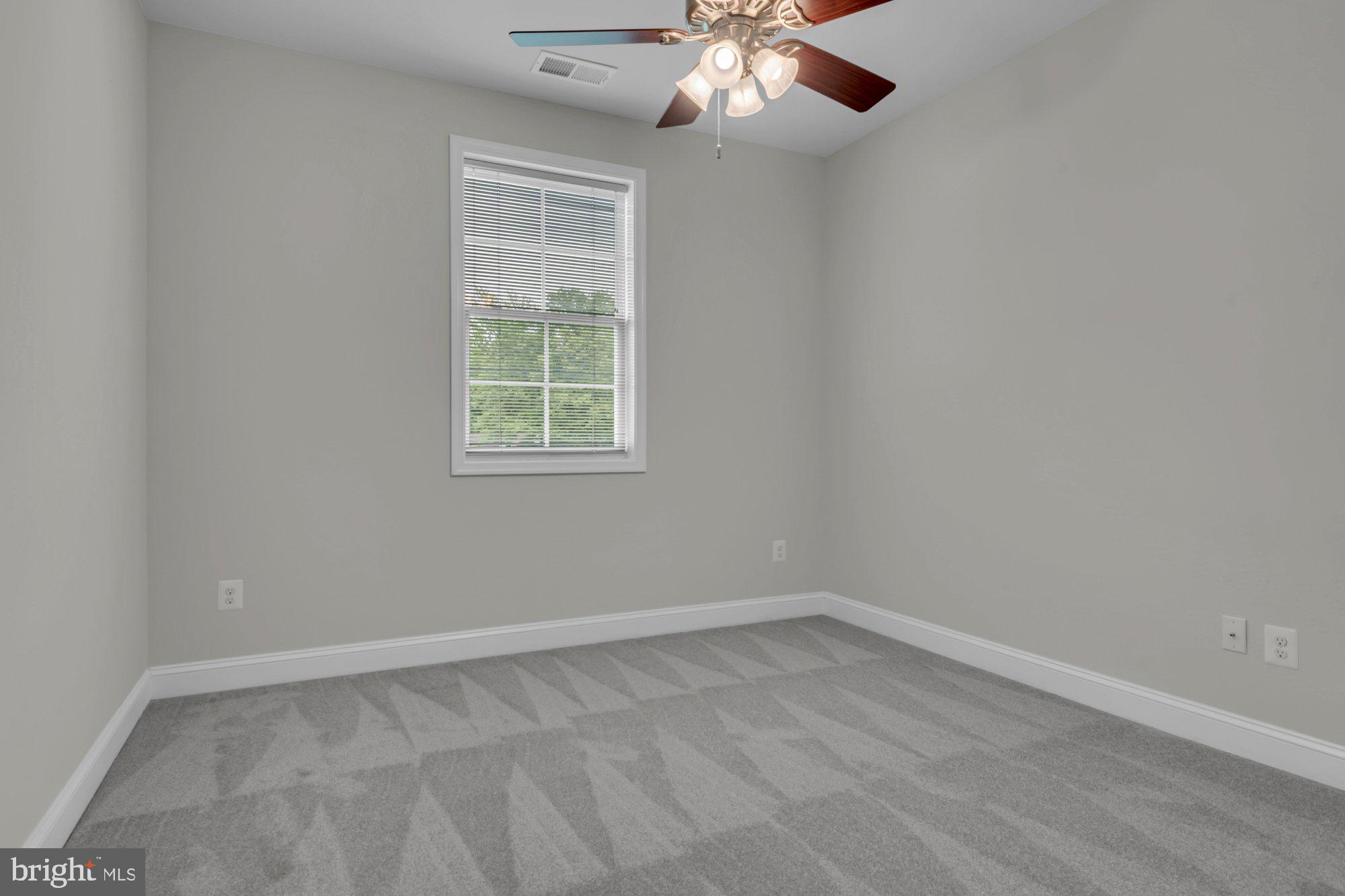 505 Brewerton Lane Edgewater, MD 21037 - Photo 39 of 78 an empty room with a window