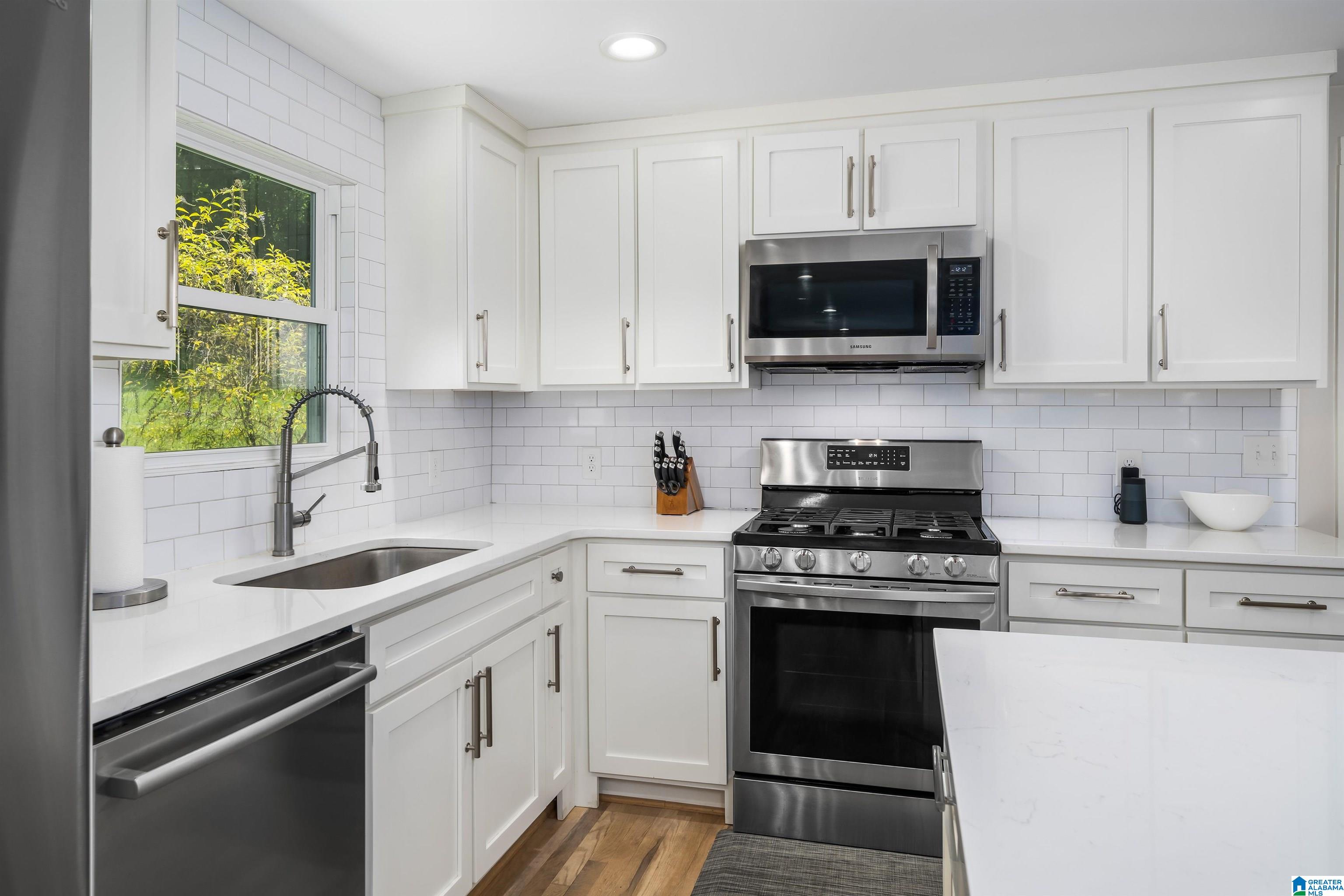 313 Cole Street Birmingham, AL 35210 - Photo 14 of 27