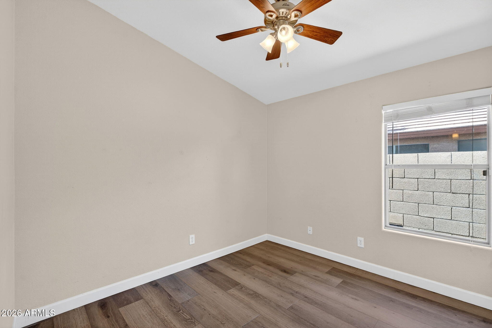 1787 East Erie Street Gilbert, AZ 85295 - Photo 29 of 40 29-web-or-mls-028E Erie St