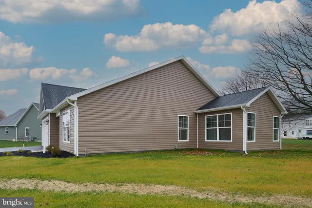 $484,900 | 105 Bluestem Circle, Centre Hall, PA 16828