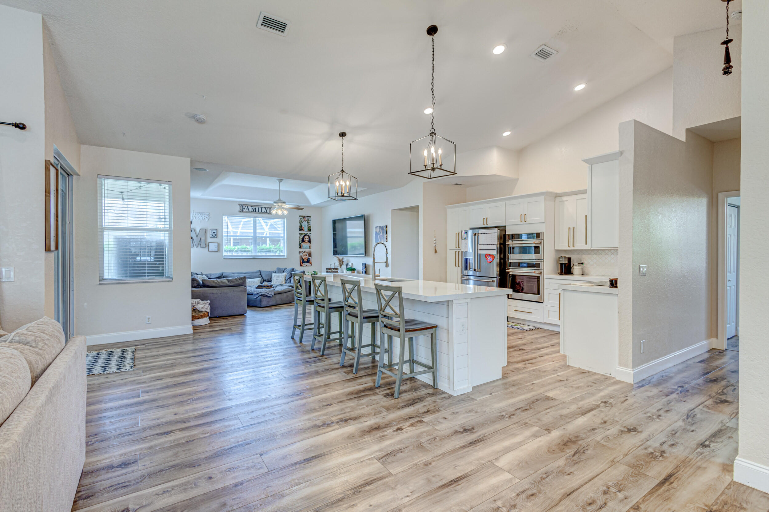 120 Nottingham Road Royal Palm Beach, FL 33411 - Photo 21 of 67 21_5d1a7047