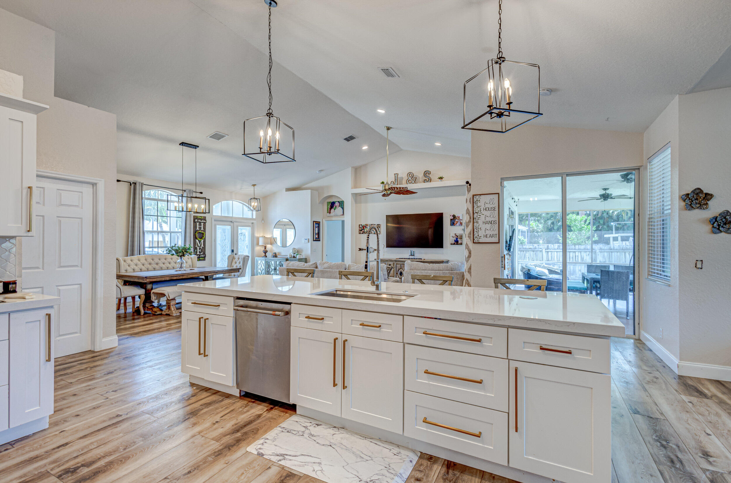 120 Nottingham Road Royal Palm Beach, FL 33411 - Photo 27 of 67 27_5d1a7077