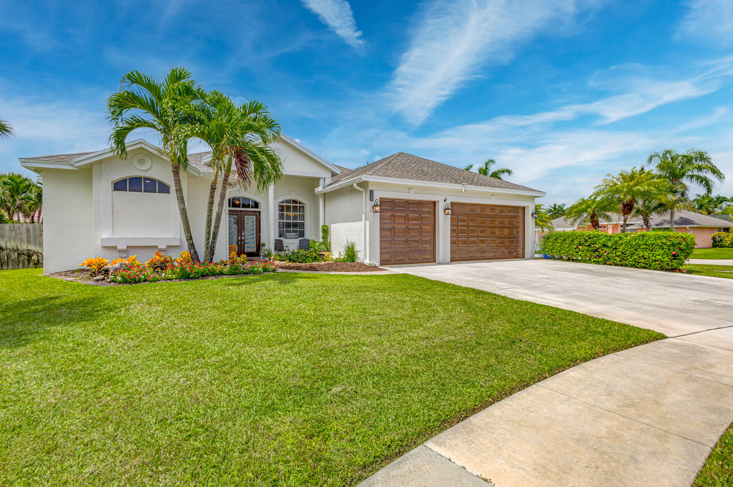 120 Nottingham Road Royal Palm Beach, FL 33411 - Photo 3 of 67 03_5d1a7132