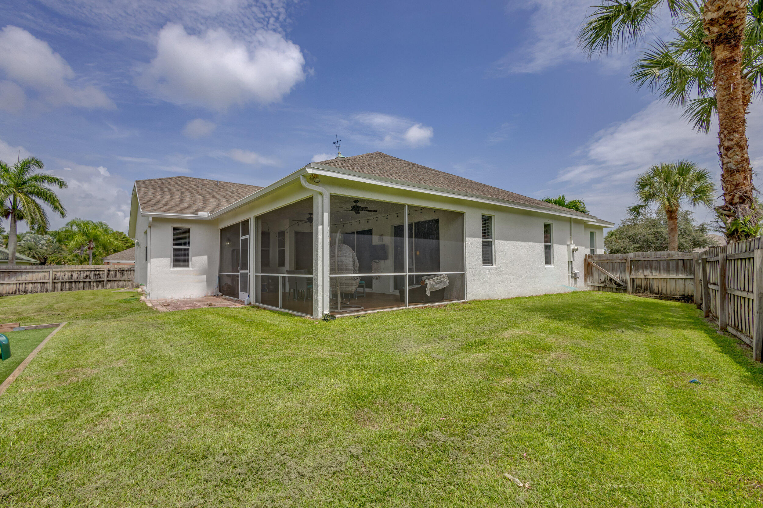 120 Nottingham Road Royal Palm Beach, FL 33411 - Photo 51 of 67 66_5d1a7217