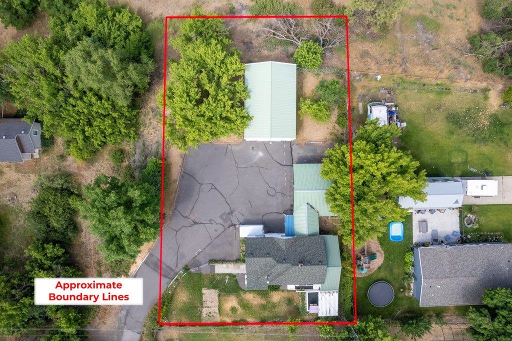 2218 West Tenth Avenue Spokane, WA 99224 - Photo 2 of 36