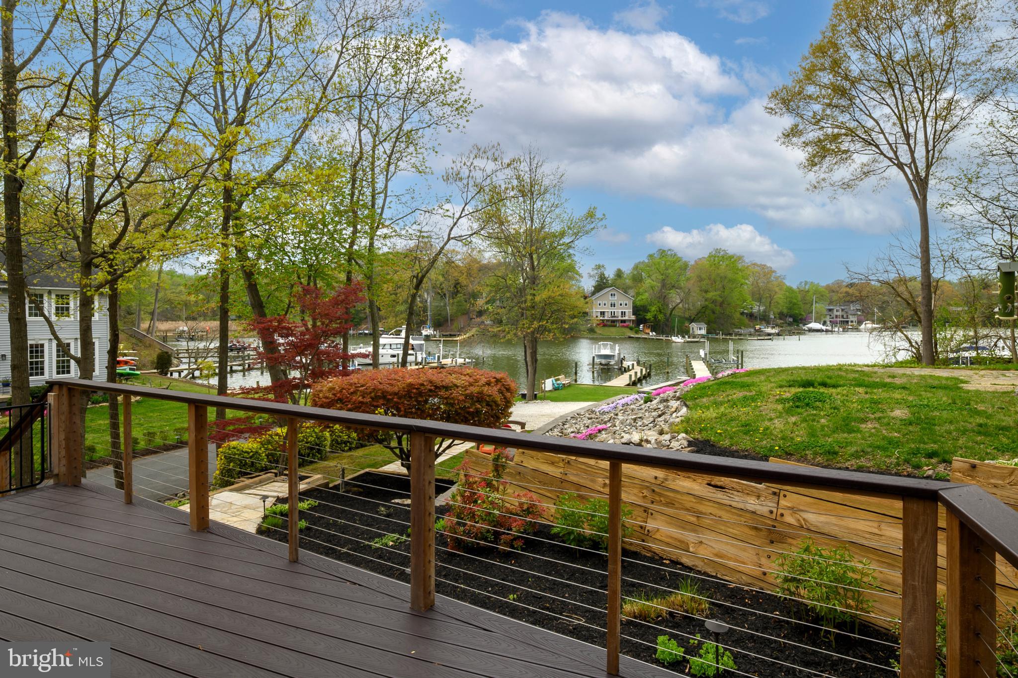 122 Shore Road Arnold, MD 21012 - Photo 17 of 70 Deck (alt view)