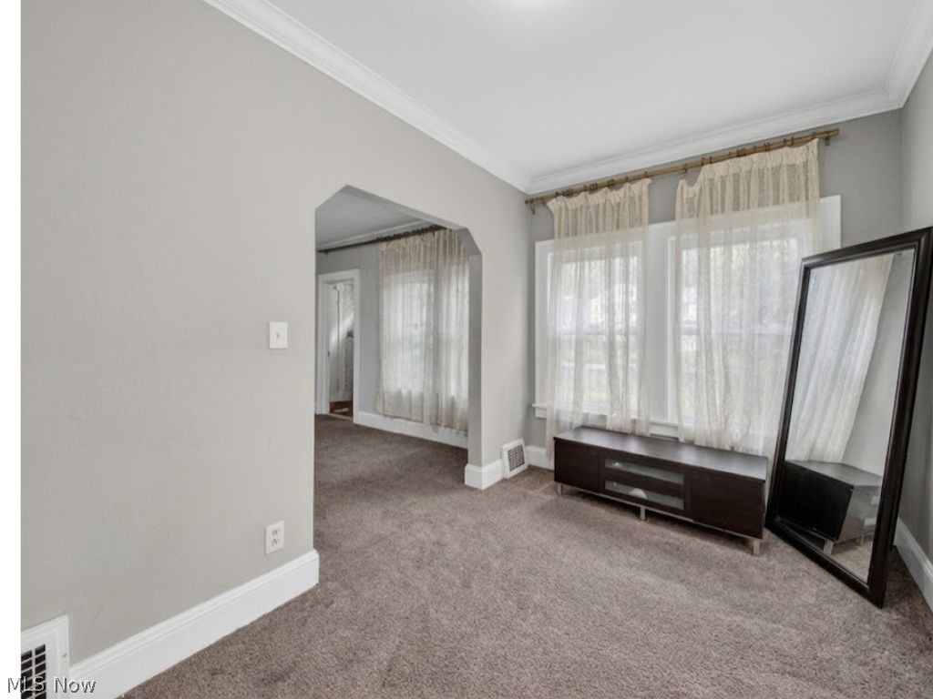 3954 Bluestone Road Cleveland Heights, OH 44121 - Photo 9 of 13