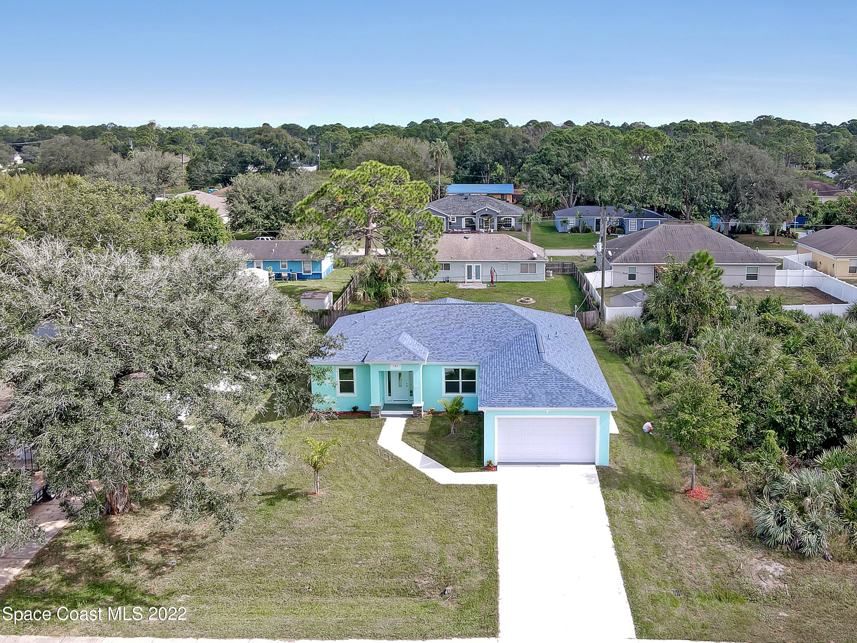 585 Degroodt Road Southwest Palm Bay, FL 32908 - Photo 15 of 40 585 Degroodt