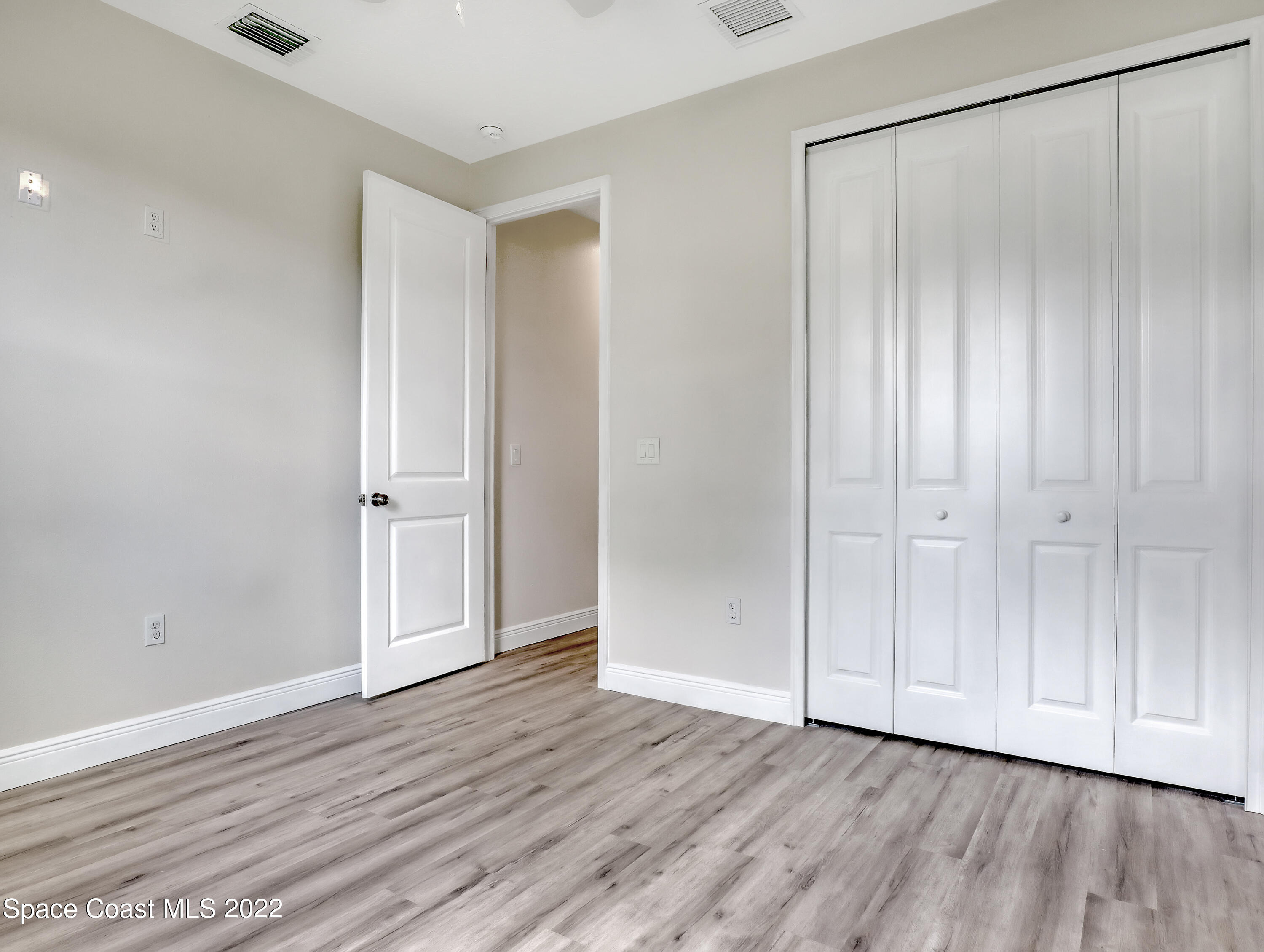 585 Degroodt Road Southwest Palm Bay, FL 32908 - Photo 23 of 40 Bed 2