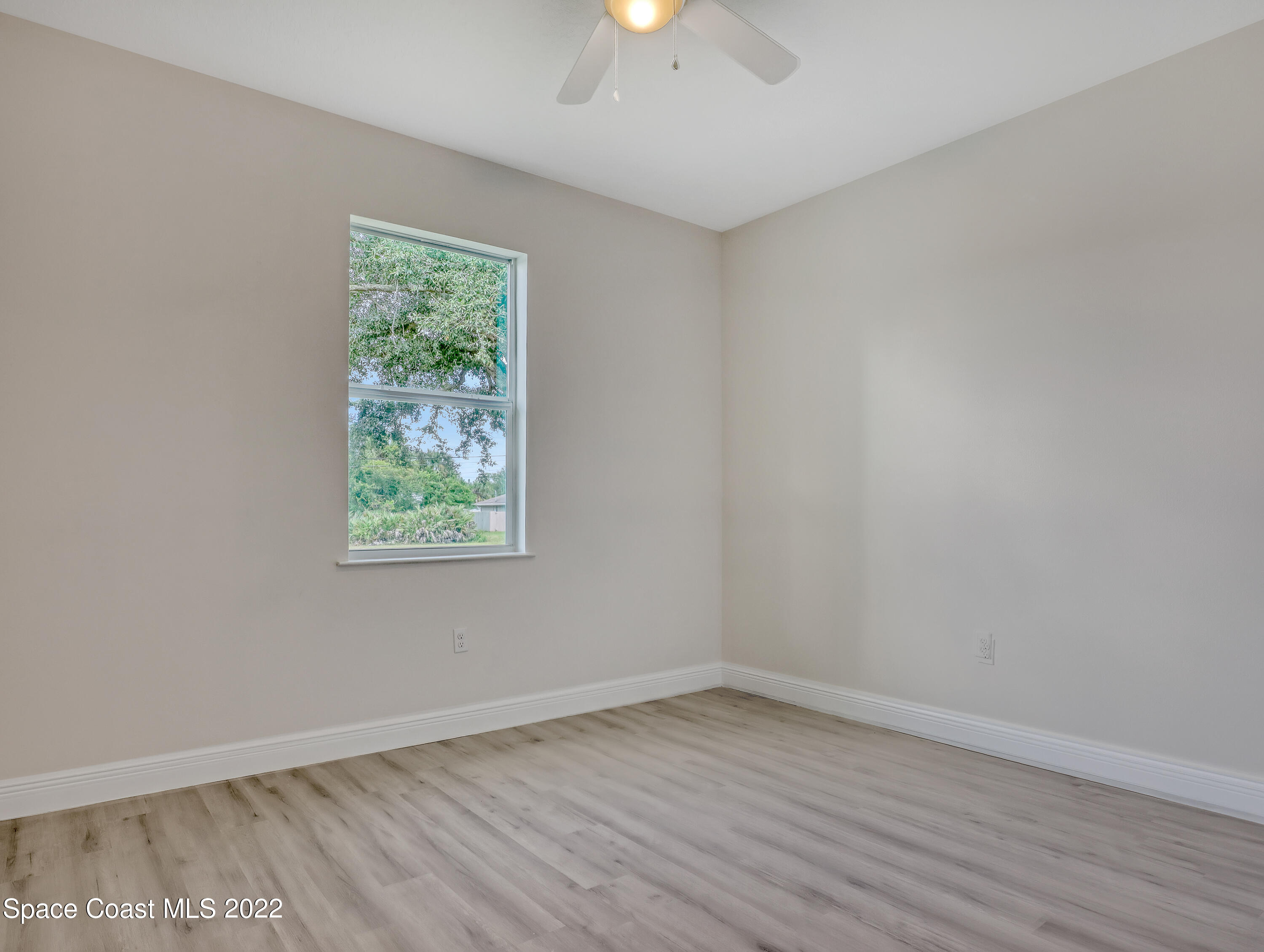 585 Degroodt Road Southwest Palm Bay, FL 32908 - Photo 24 of 40 Bed 2