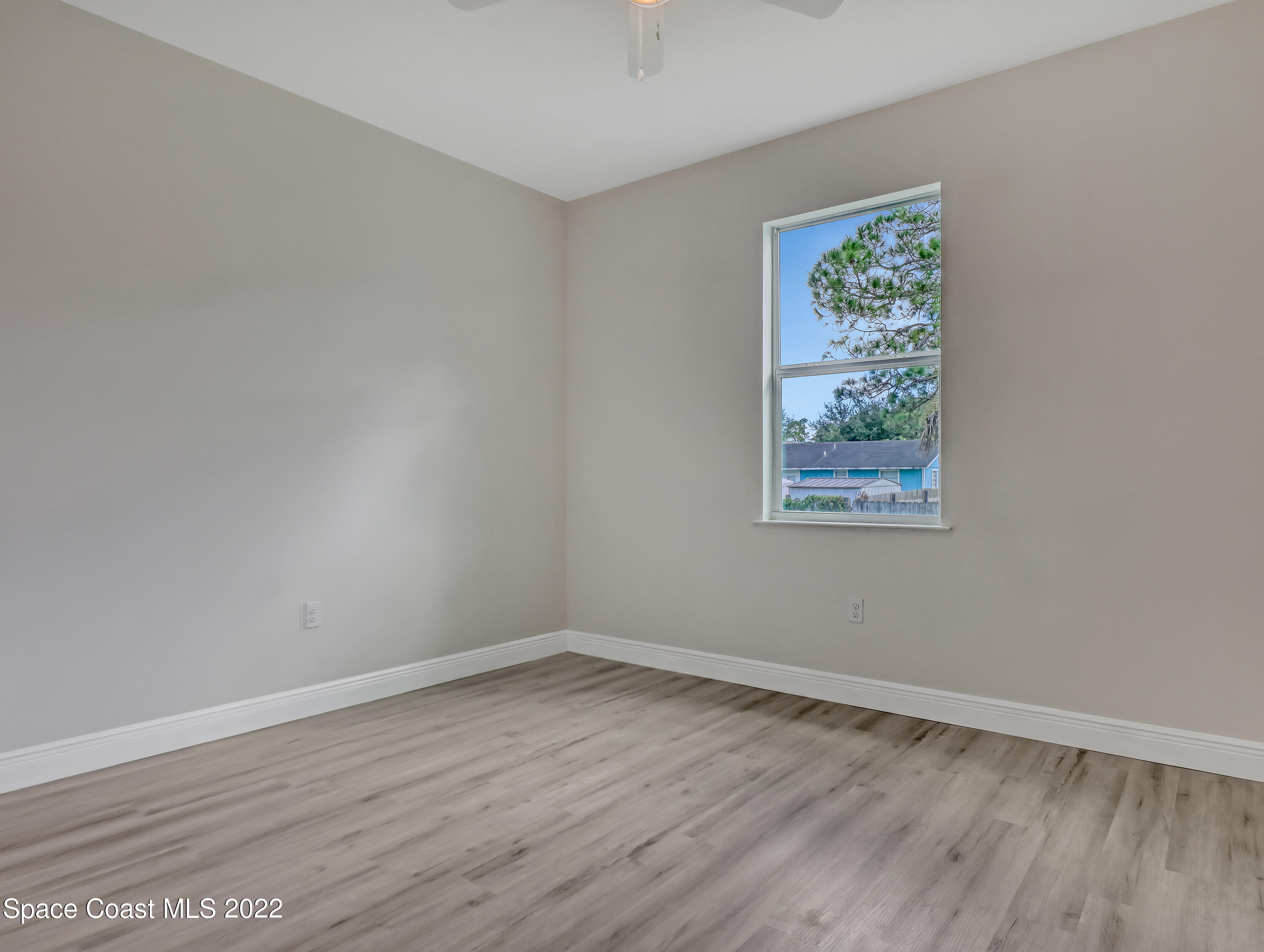 585 Degroodt Road Southwest Palm Bay, FL 32908 - Photo 26 of 40 Bed 3
