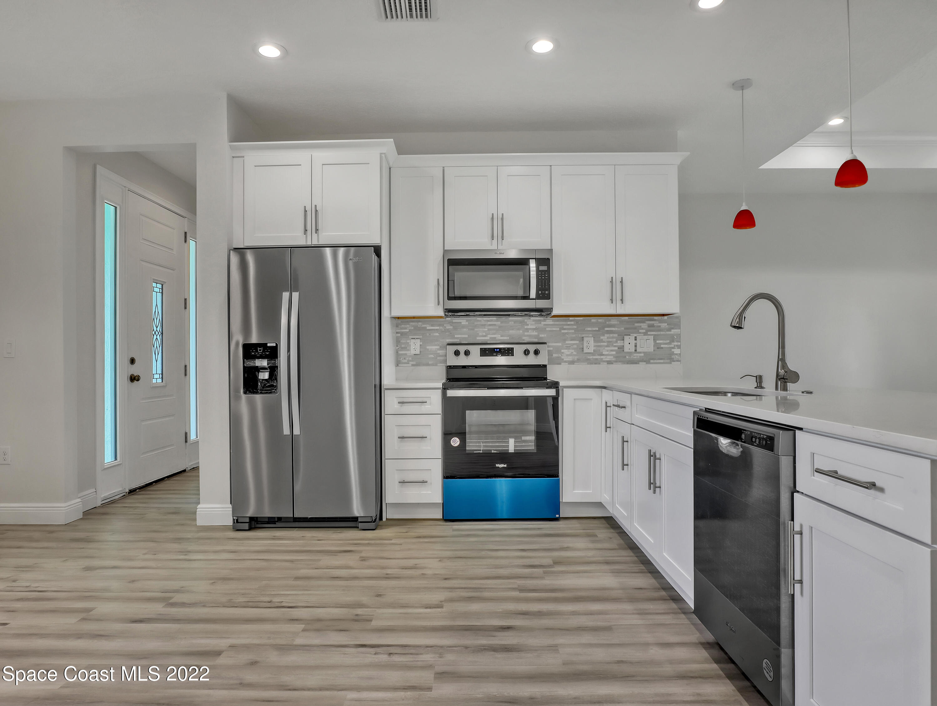 585 Degroodt Road Southwest Palm Bay, FL 32908 - Photo 30 of 40 585 Degroodt
