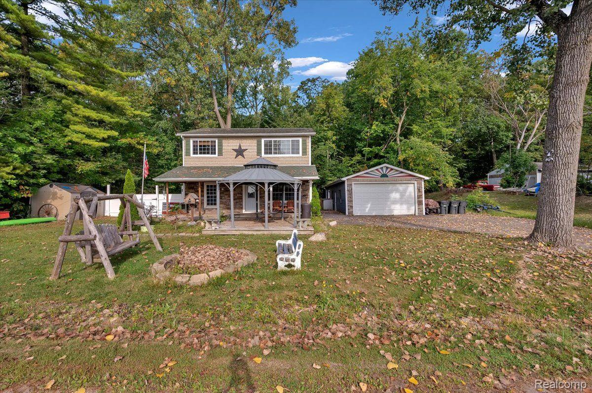 3954 Hunt Road Lapeer, MI 48446 - Photo 12 of 27 Gallery Image 12
